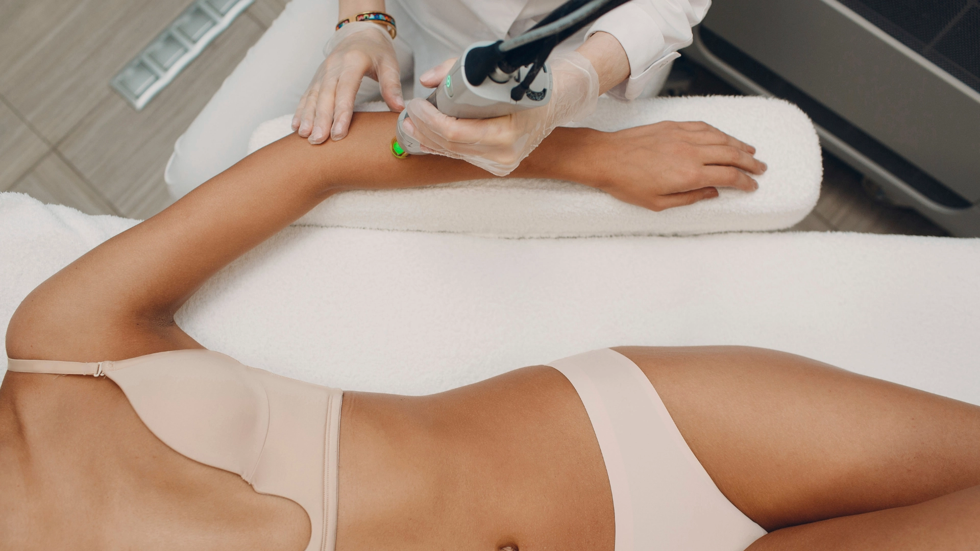 épilation Laser femme jambes DermaPro Laser France